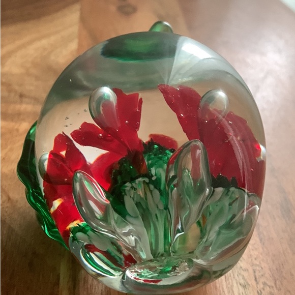 Gibson Latimer Art 996gibson Glass Paperweight Rare Apple Shaped